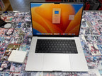 MacBook Pro 16鈥?2023 A278p 16GB 512GB M2 Pro Laptop Cycle Count 129 7P23