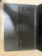 macbook air m2 8Q51