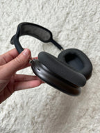 Apple AirPods Max with Smart Case in Space Gray 7R31