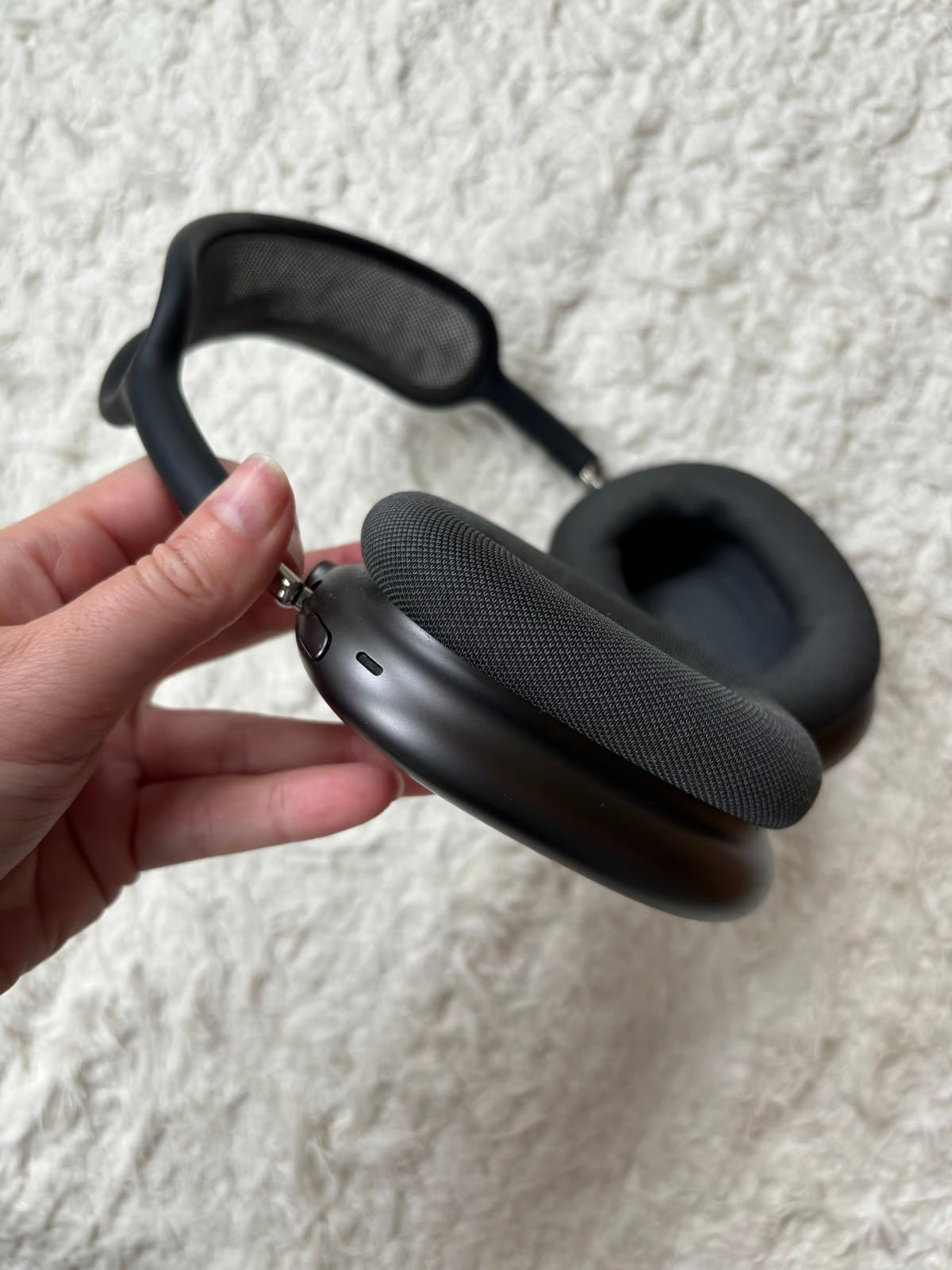 Apple AirPods Max with Smart Case in Space Gray 7R31