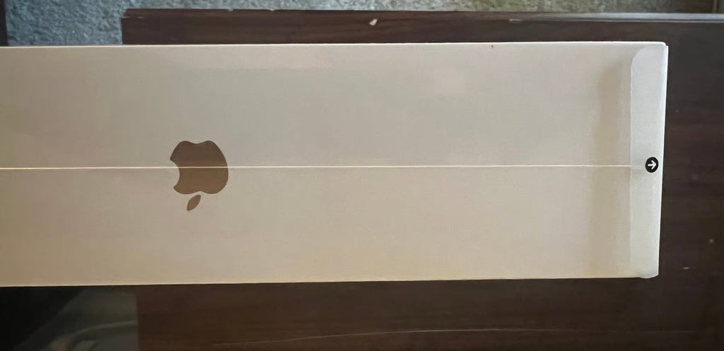 Apple Macbook Air A2337 13in.  M1 3.2 GHz  512GB SSD 8N91