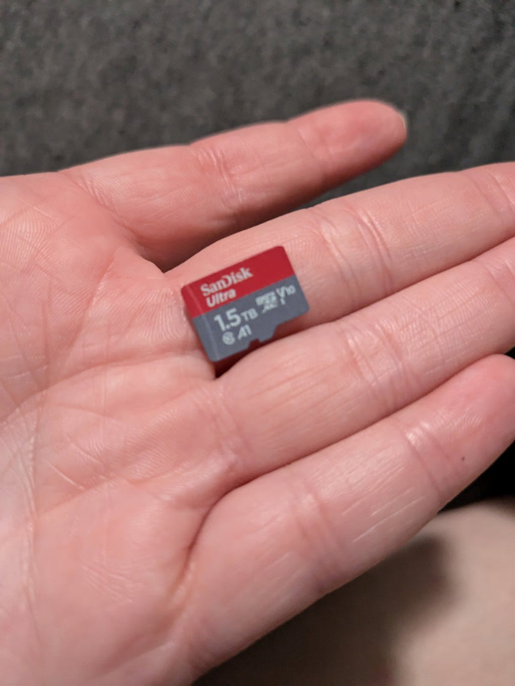 512 GB LCD Steam Deck with 1 TB SD card 8H33