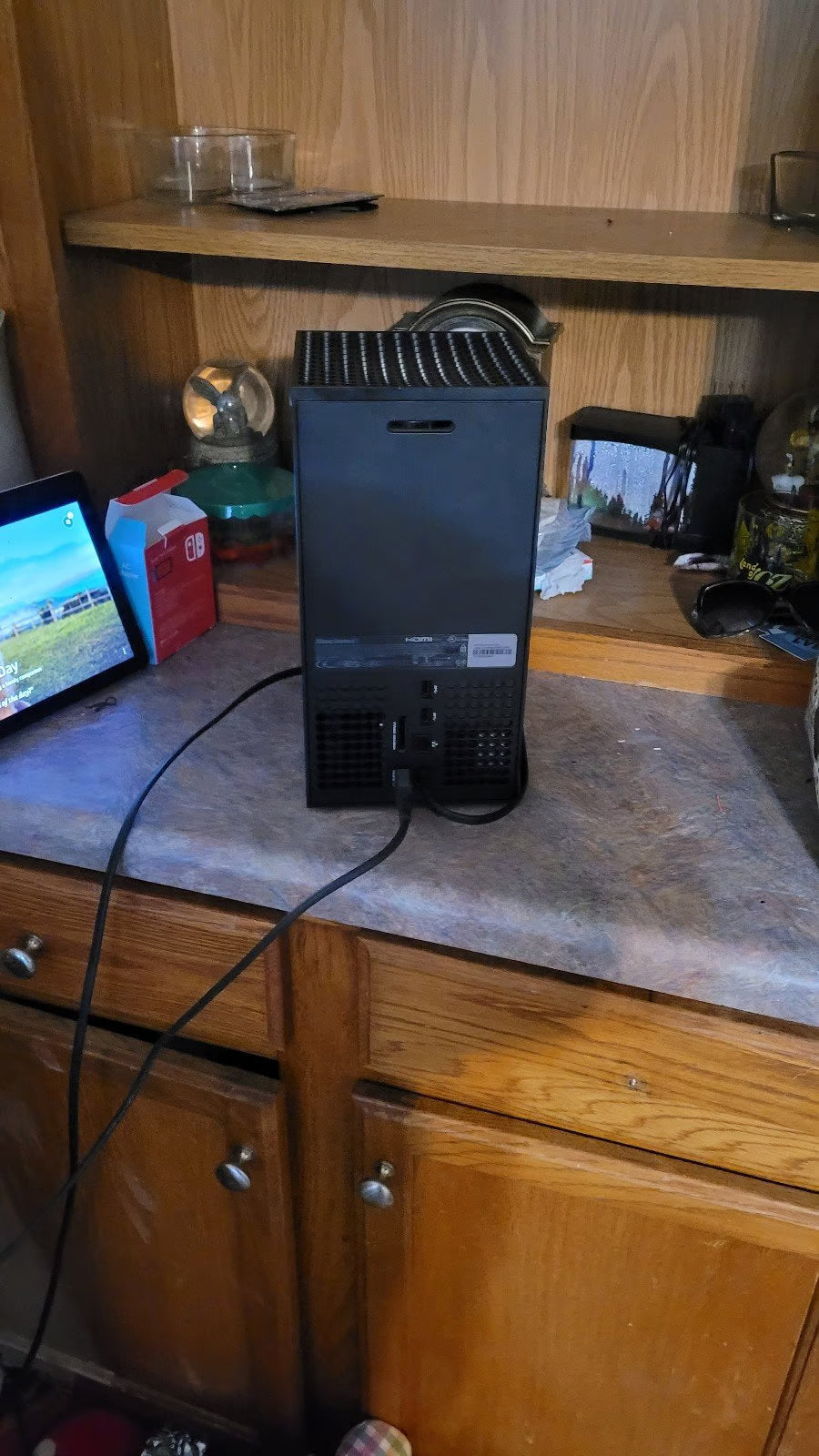 Xbox series x 1TB with two controllers 2J11