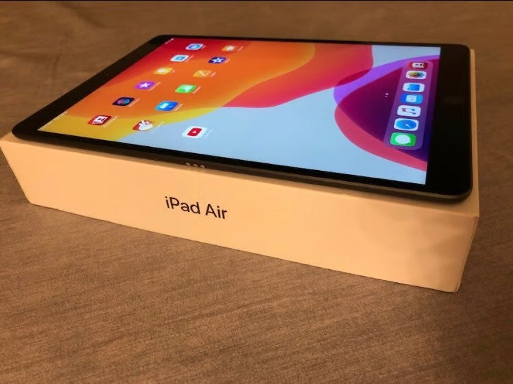 iPad Air Wi-Fi 64Gb 2nd gen (never used) 1L85