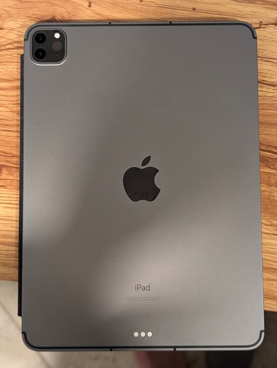 iPad Pro M1 (11-inch) (3rd generation) 512GB Storage Cellular (Unlocked)/ Wifi 6M23