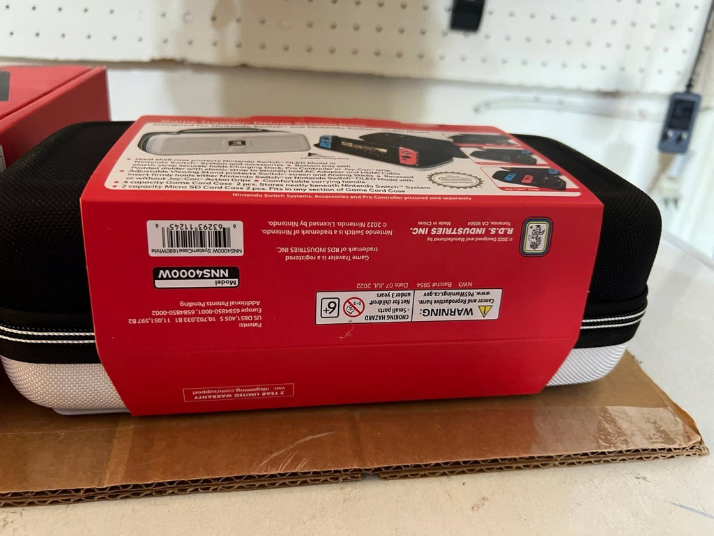 Nintendo Switch OLED Bundle *NEW* 7A87