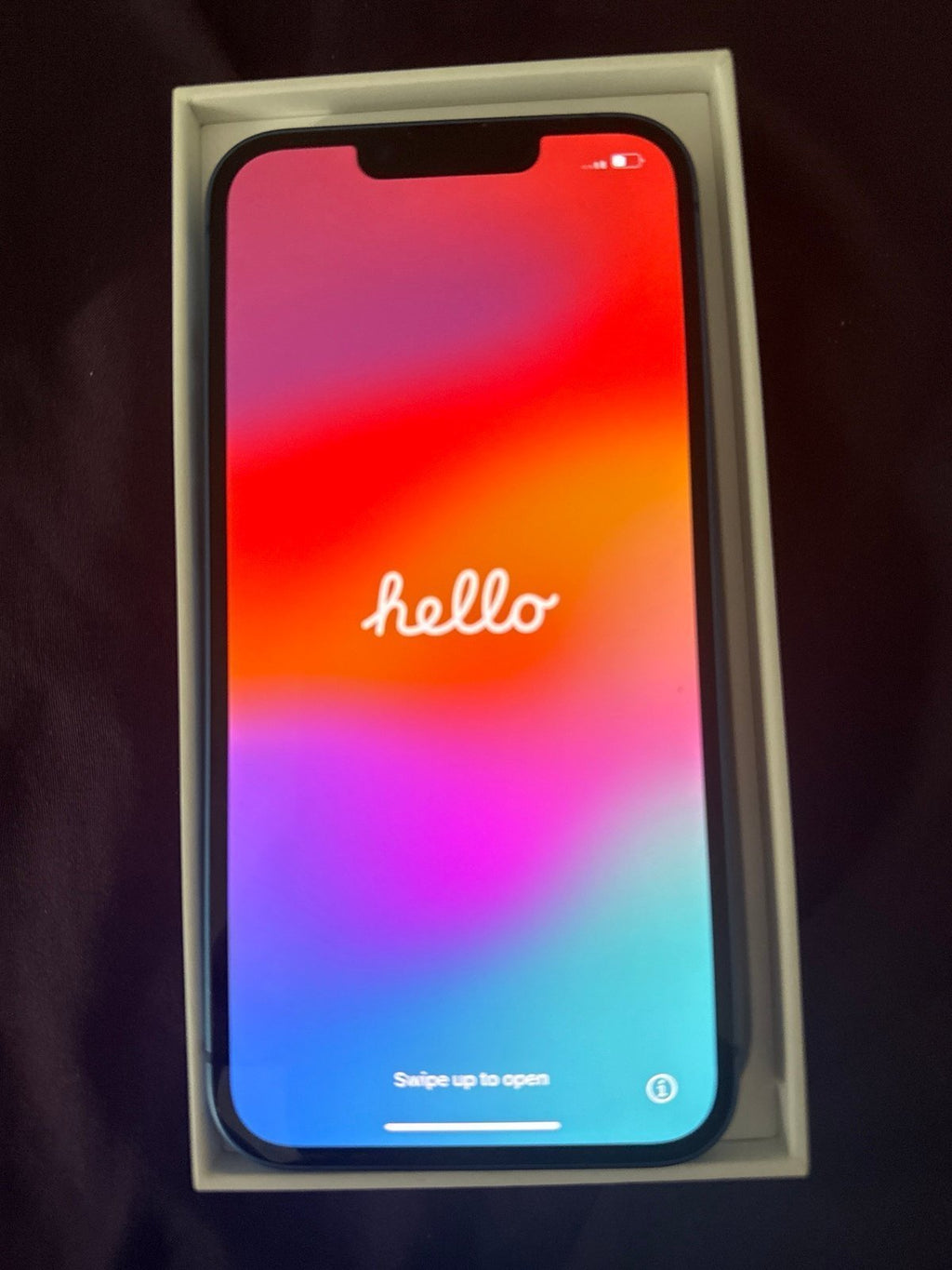 iPhone 13 256 GB (Blue) unlocked 7W37