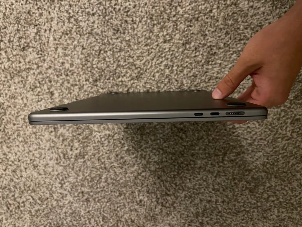 MacBook Air 2023 m2 15 inch 1Y35