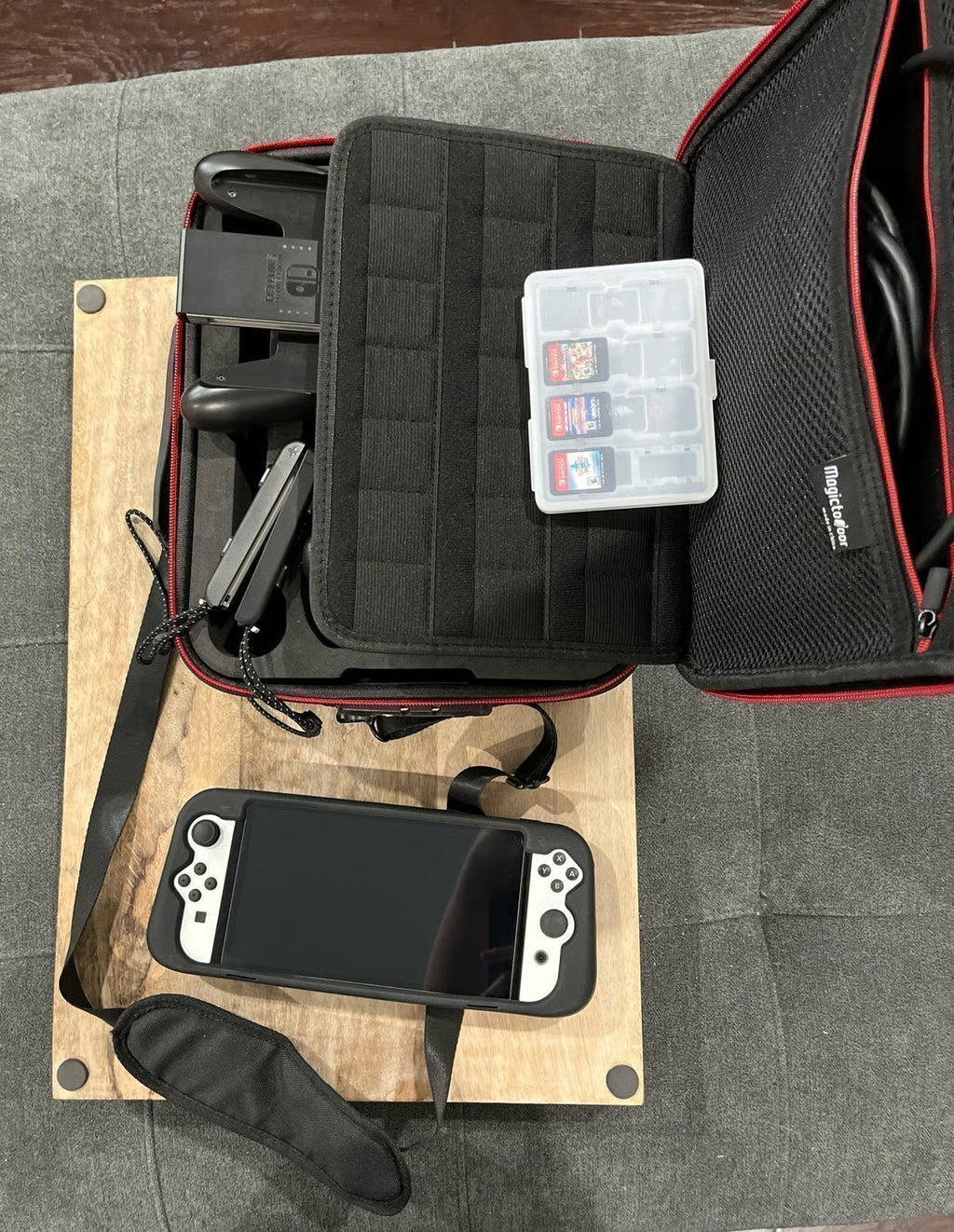 Nintendo Switch OLED Bundle 7Y97