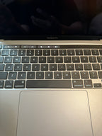 MacBook Pro 13 inch (2022) M2 8gb ram 256ssd 9E27