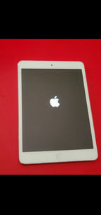 iPad mini 1st generation White & Silver 8O12