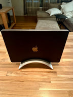 MacBook Pro m1 14 with AppleCare through 3/25 7R12