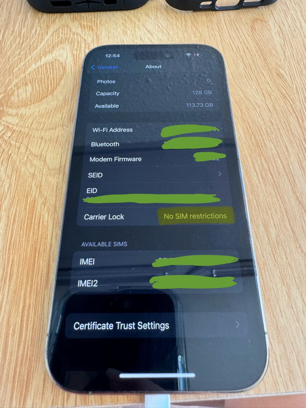 Apple iPhone 14 Pro 128GB Unlocked With Charger & Case 7R95