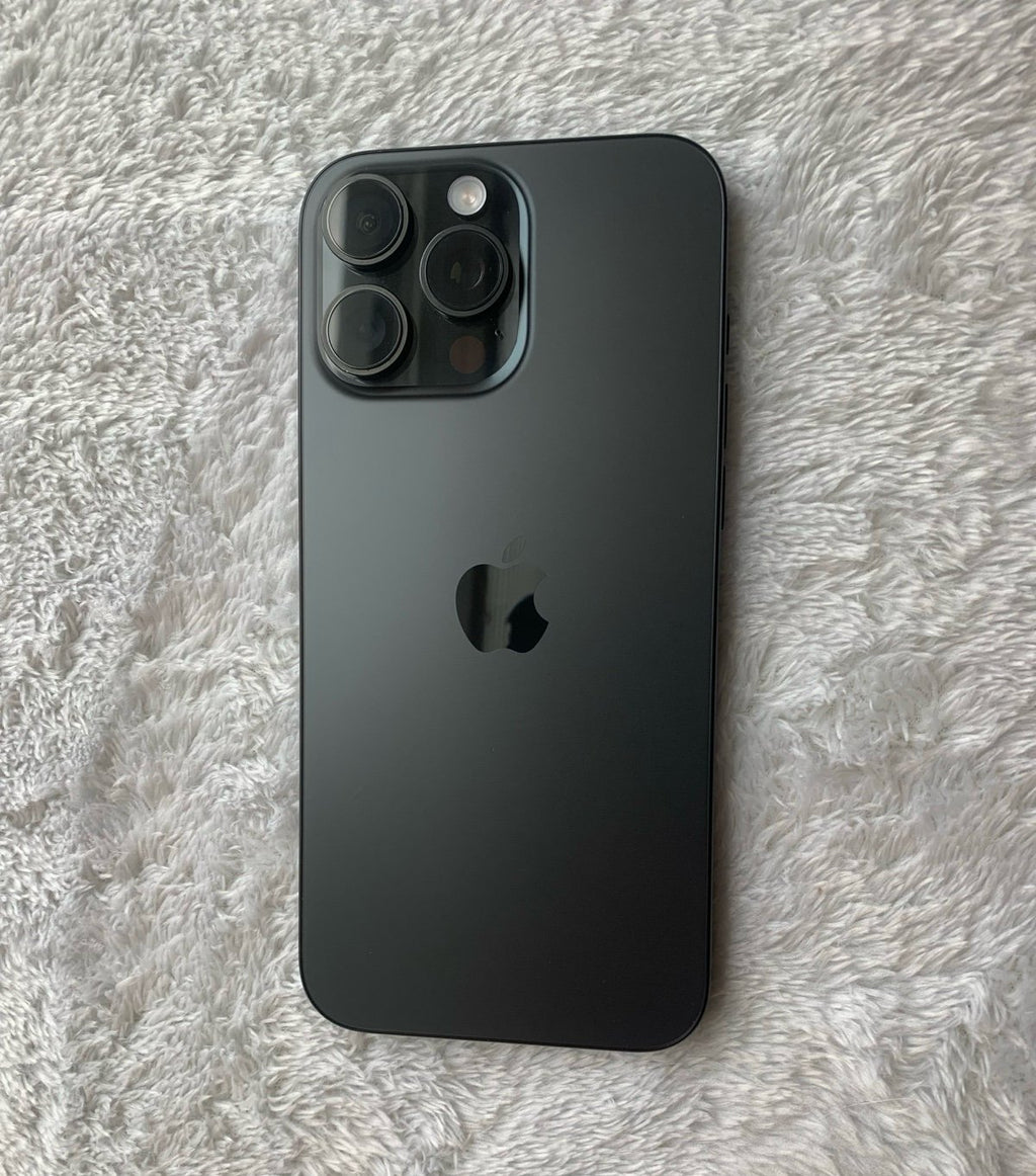 Apple iPhone 16 Pro Max T-mobile / Metro PCS 256GB 3R67