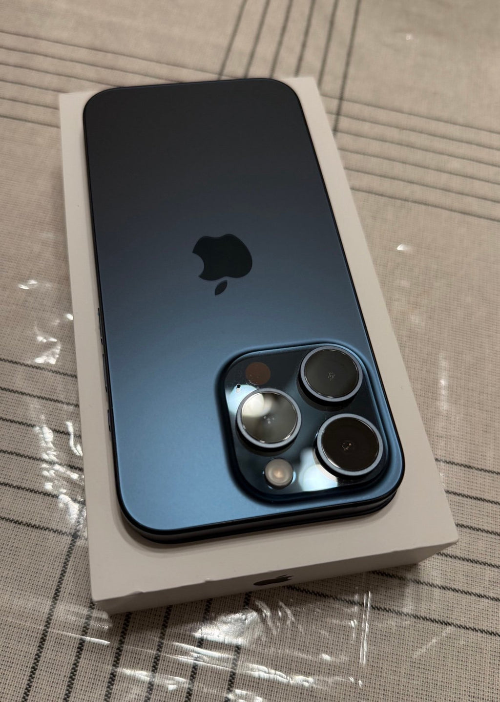 iPhone 15 Pro unlocked 128GB 9A13