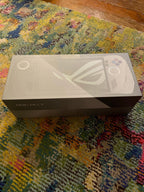 ASUS rog ally z1 extreme with official charger dock 2J61