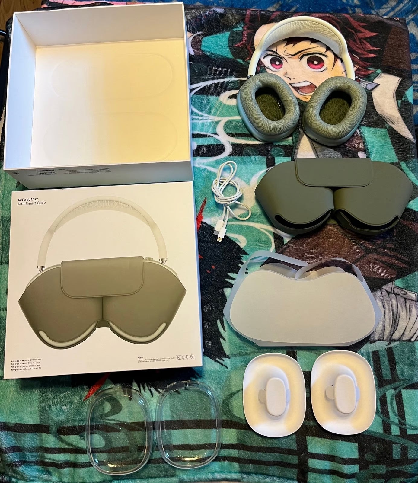 Apple AirPods Max green with light green headband MGYN3AM/A 1Z32