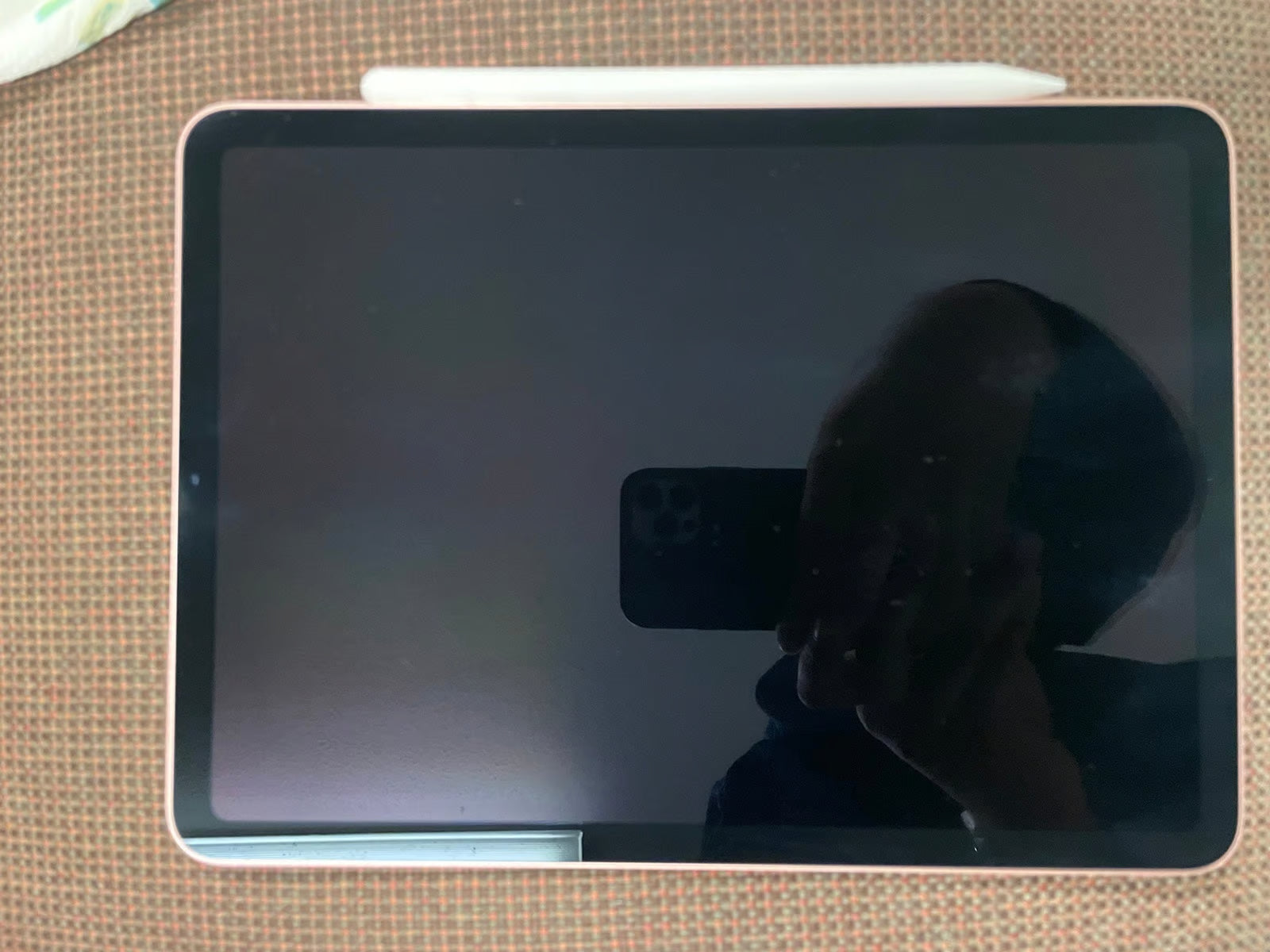 Apple iPad Air 4th Generation 64 GB in Rose Gold 5Z69