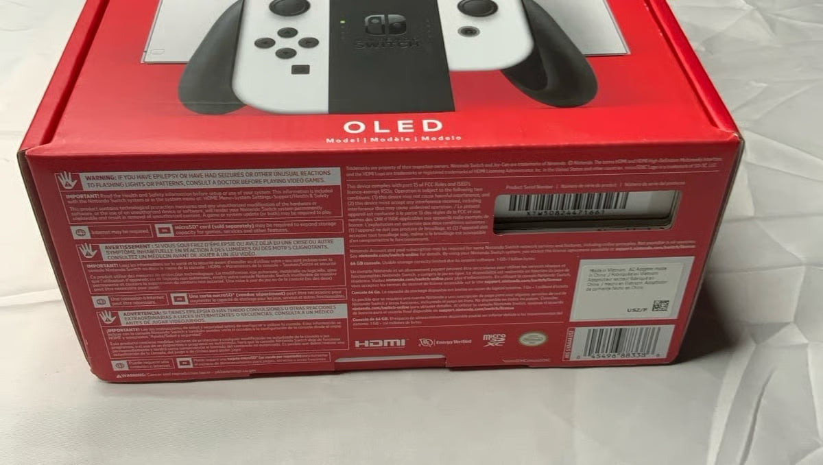 Nintendo switch oled white 7J28