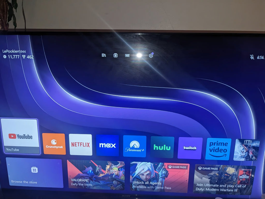 Xbox series S with 2 controllers LIKE NEW (3 months old) 3Z66