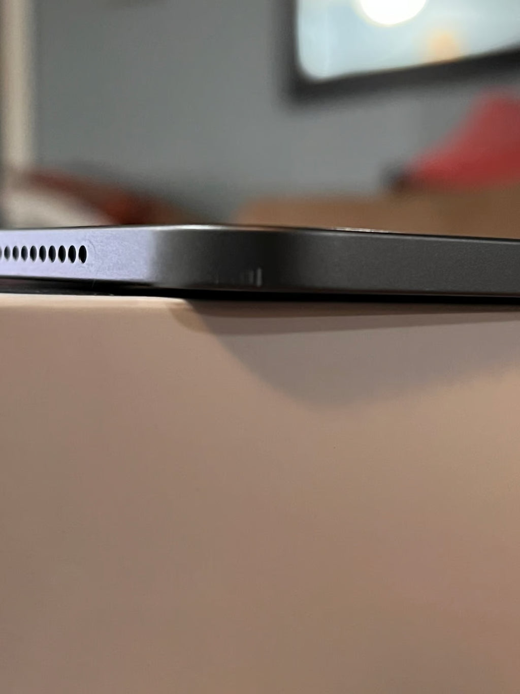 iPad Air 5th Generation 64gb (wi-fi) Space Gray W/ Original Box 1G35