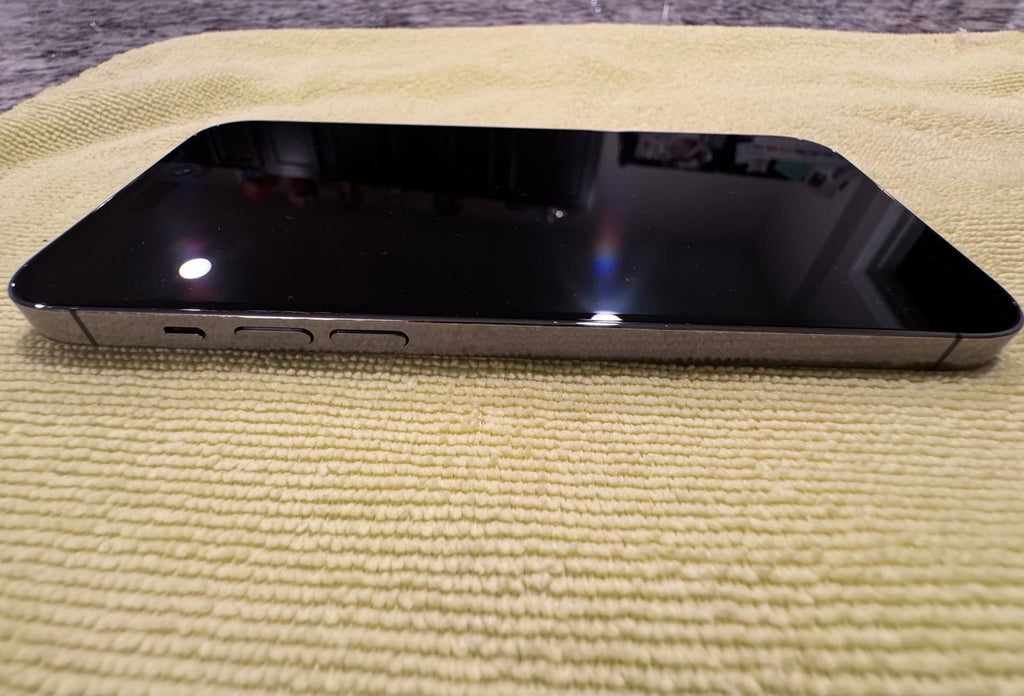 Apple iPhone 14 Pro Max 256 GB in Deep Purple for Unlocked 6N77