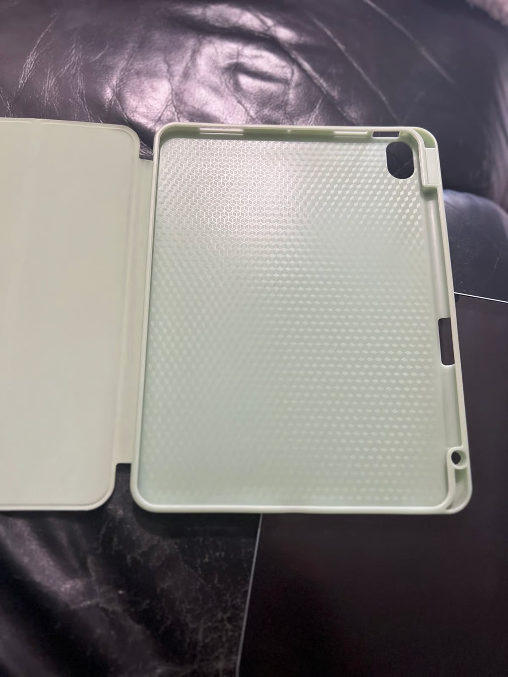 Apple iPad Air 4th Generation 64 GB in Sky Blue 7H75