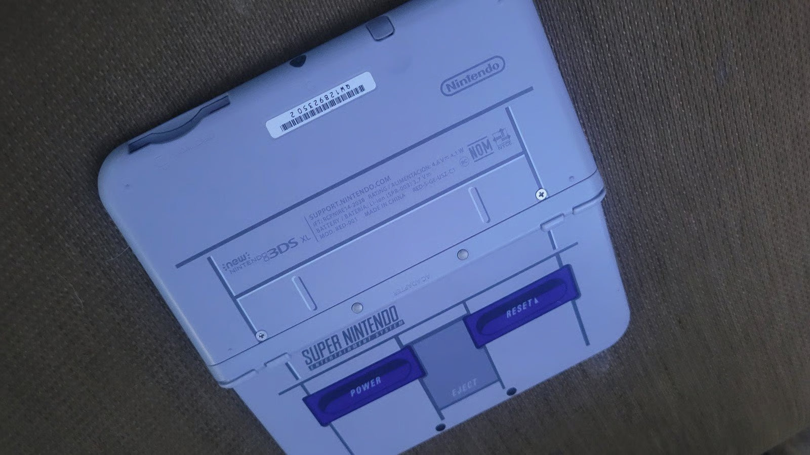 Nintendo 3DS XL SNES Edition RARE