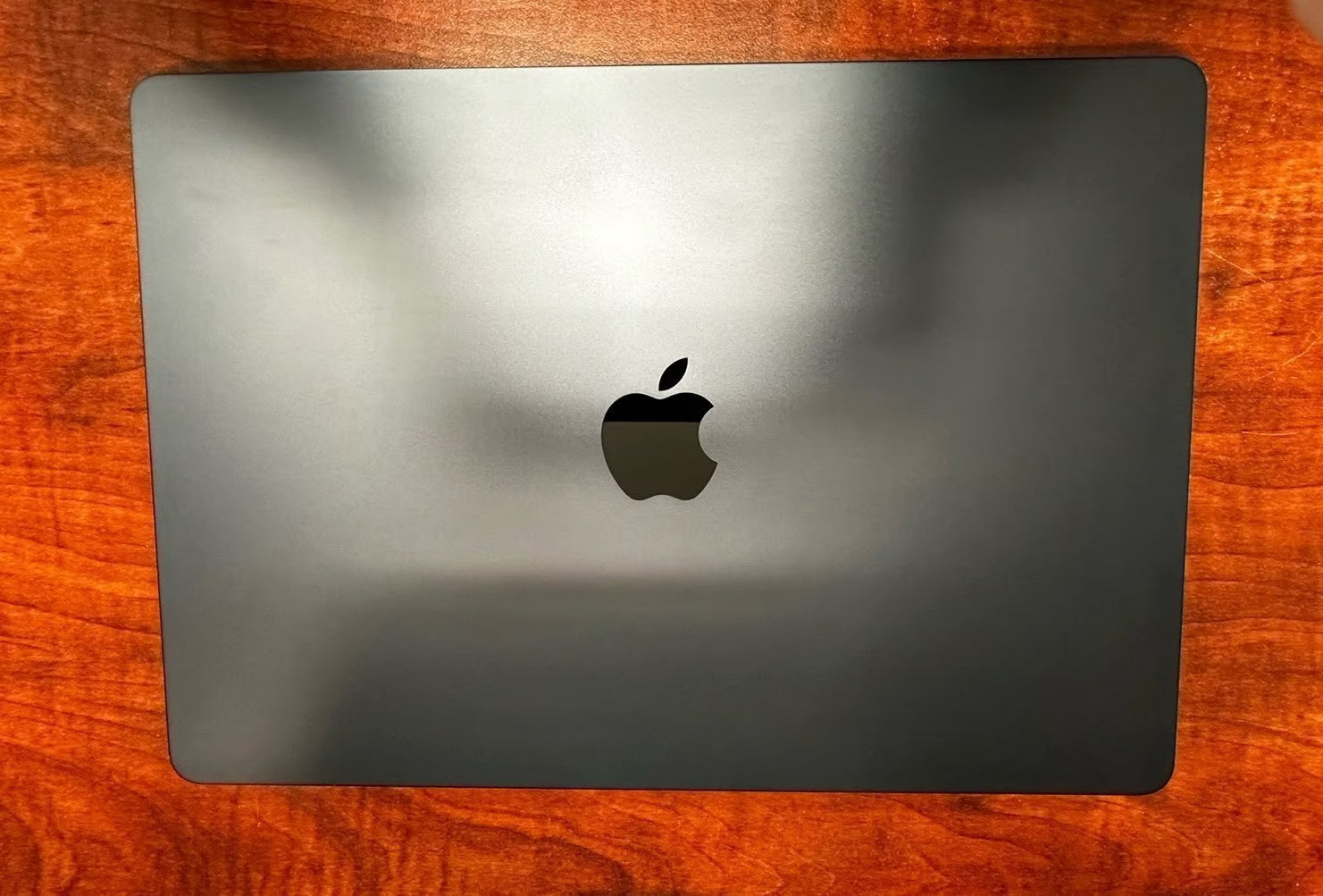 2023 MacBook Air 15in M2 + apple care 2K82