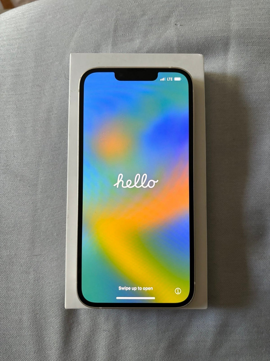 iphone 13 starlight unlocked 6P76