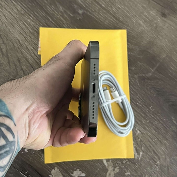 Apple iPhone 12 Pro Max 256 GB in Graphite for Unlocked 9Z85