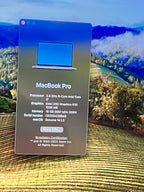 Apple Macbook Pro A2141 16in. 8R32