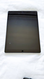 iPad Pro (12.9-inch) (2nd generation) 5K38