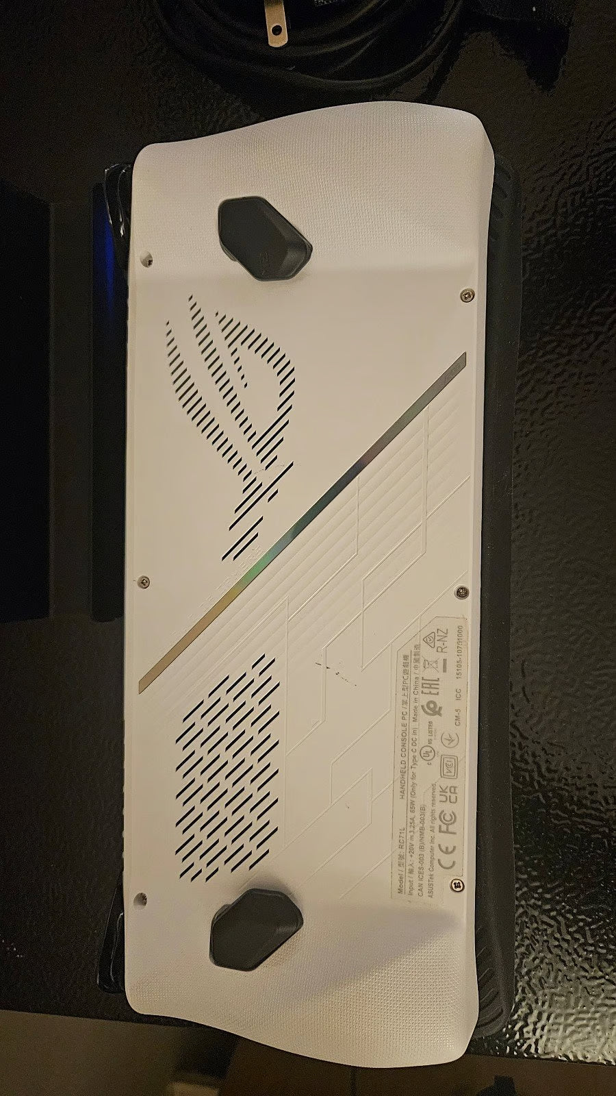 2tb ASUS rog ally z1 extreme 5X67