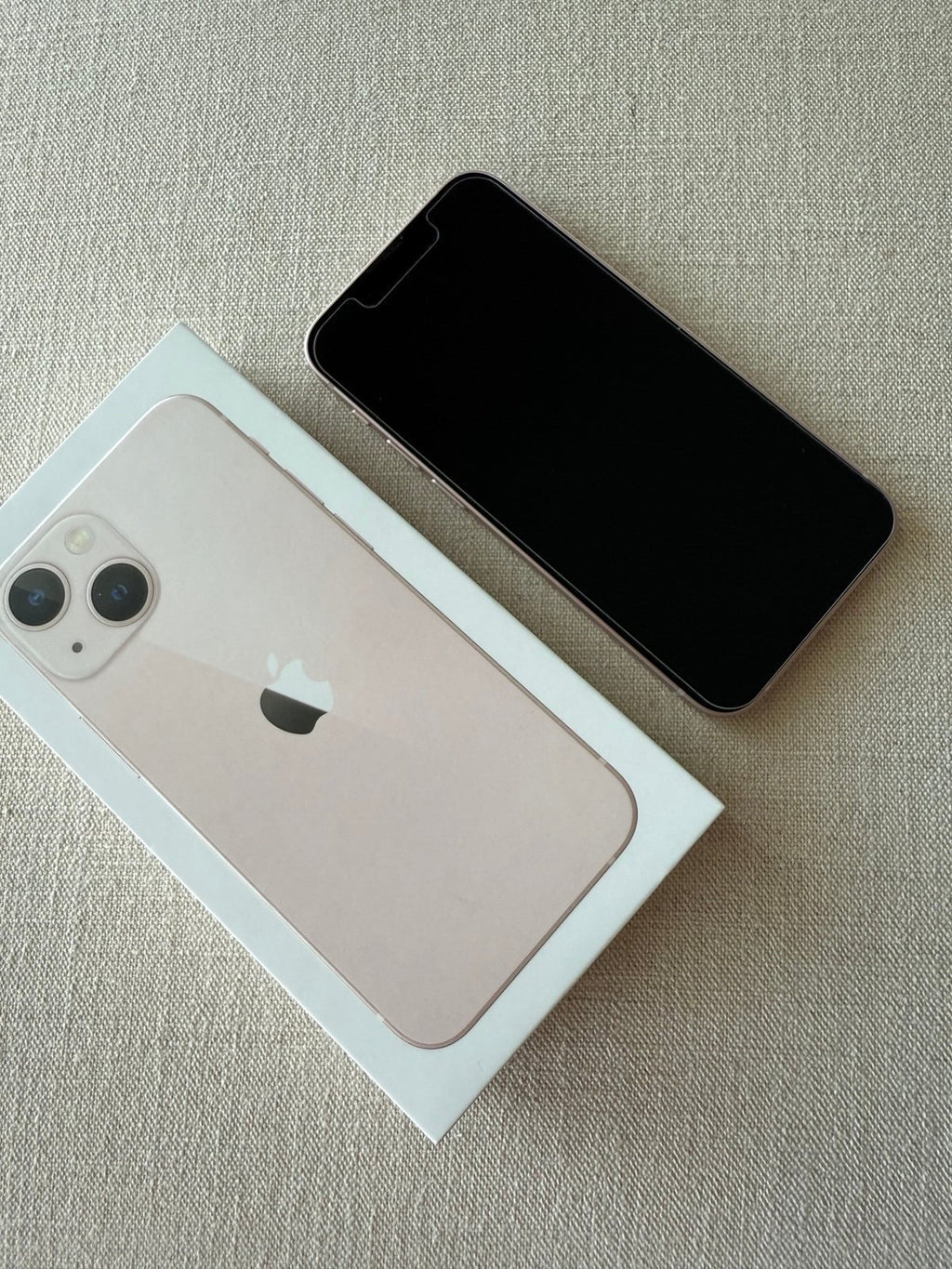 Apple iPhone 13 Mini Pink 128 GB Unlocked Bundle 8E37