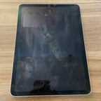 Apple IPad Air 4th Generation Bundle 9A97