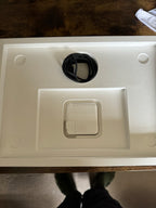 Apple MacBook Pro M3 14鈥?Space Black 18GB RAM 512GB Storage (Barely Used) 1Q58