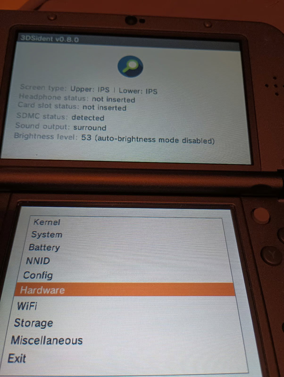 New Nintendo 3DS XL Hyrule Edition dual IPS screens