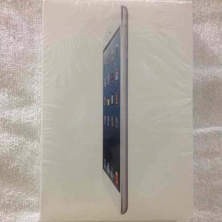 *NEW* Apple 1st Gen iPad Mini Wi-Fi 16GB White & Silver 5X11