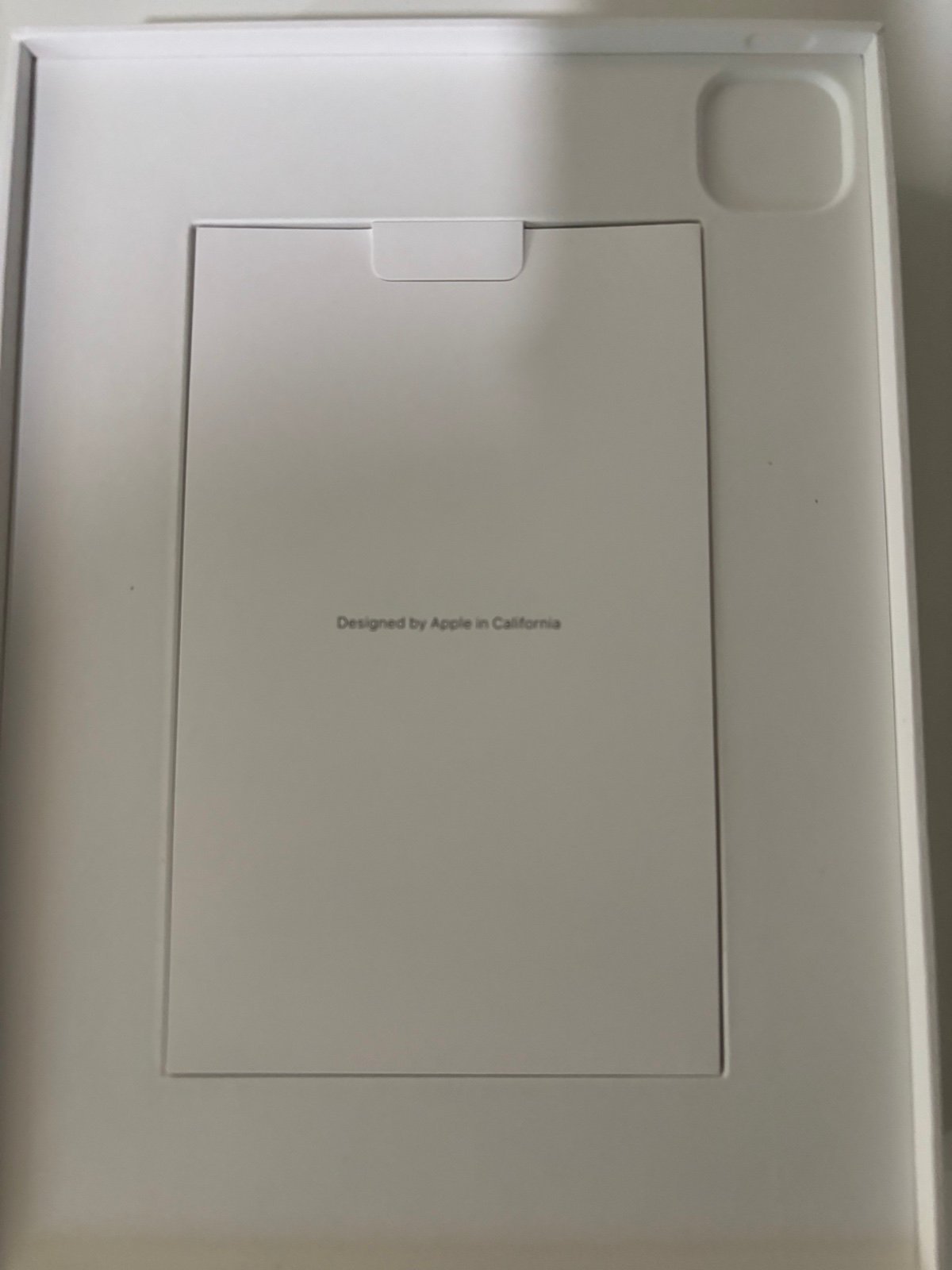 iPad Pro 11-inch (4th Generation) Wi-Fi 128 GB + Apple Pencil 3R27