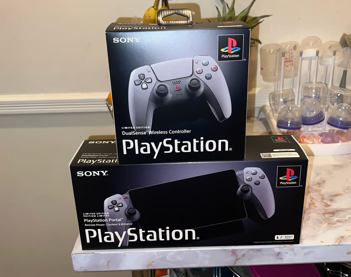 Sony PlayStation 30th anniversary controller and portal 3T75