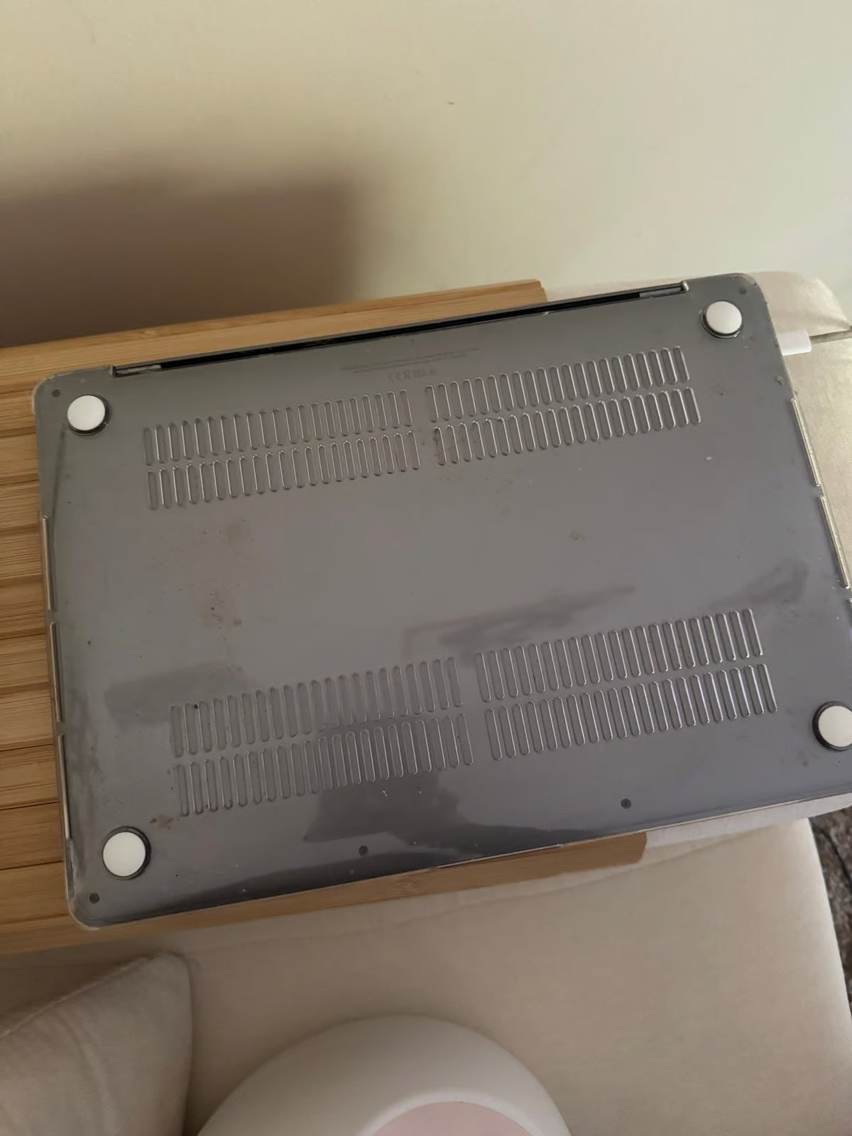 MacBook Pro 2020 13-inch Touchbar 3V82