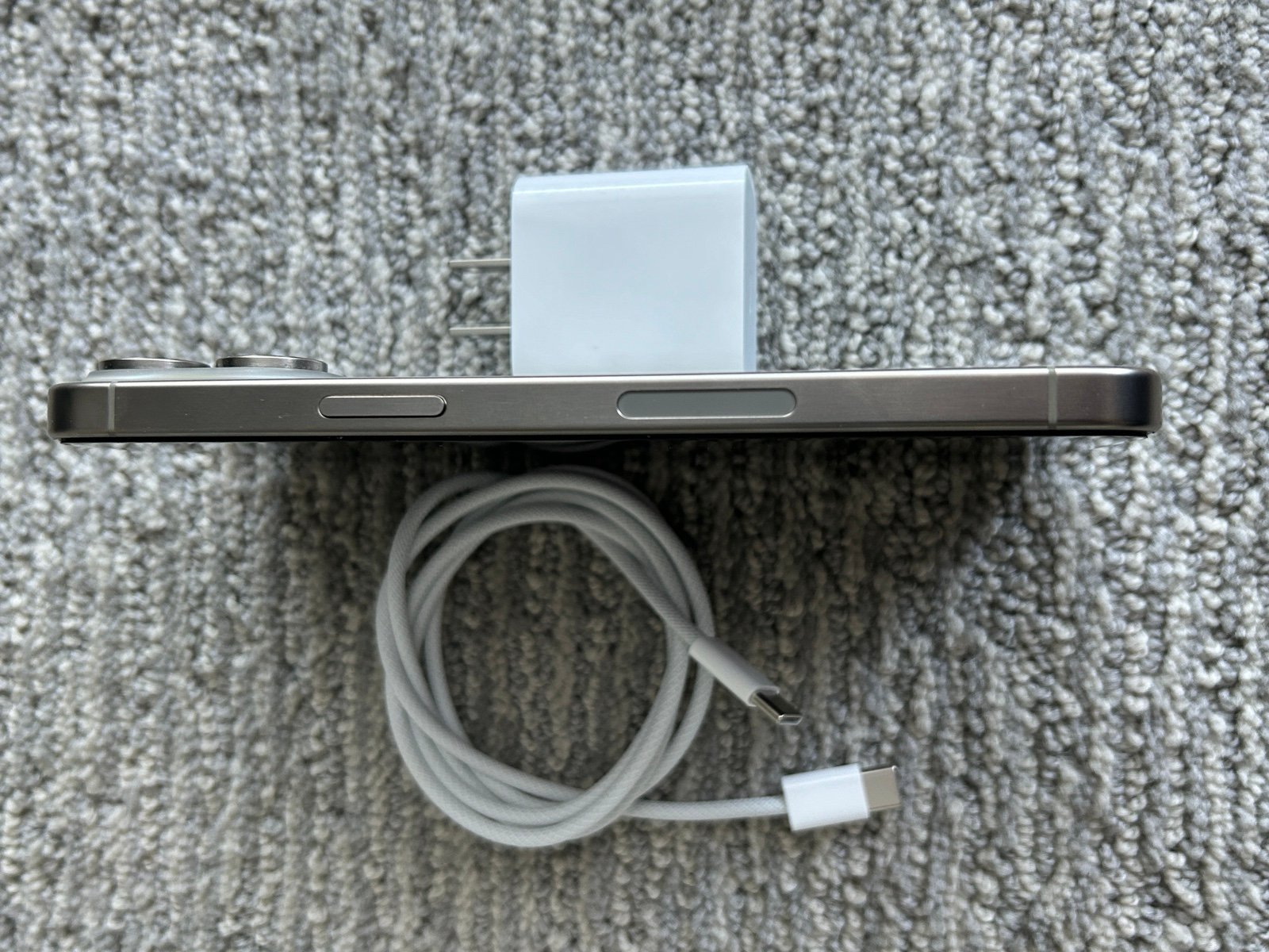 iphone 15 pro max unlocked 2V18