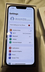 Apple iPhone 13 128 GB in Pink - Unlocked 8F76