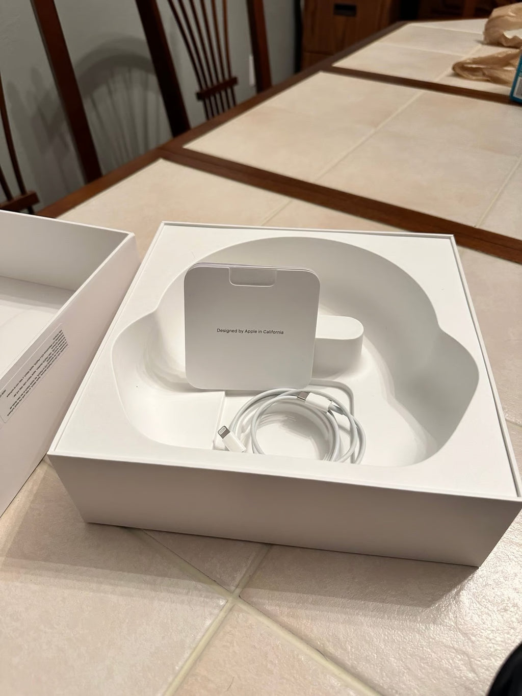 AirPods Max 8U56