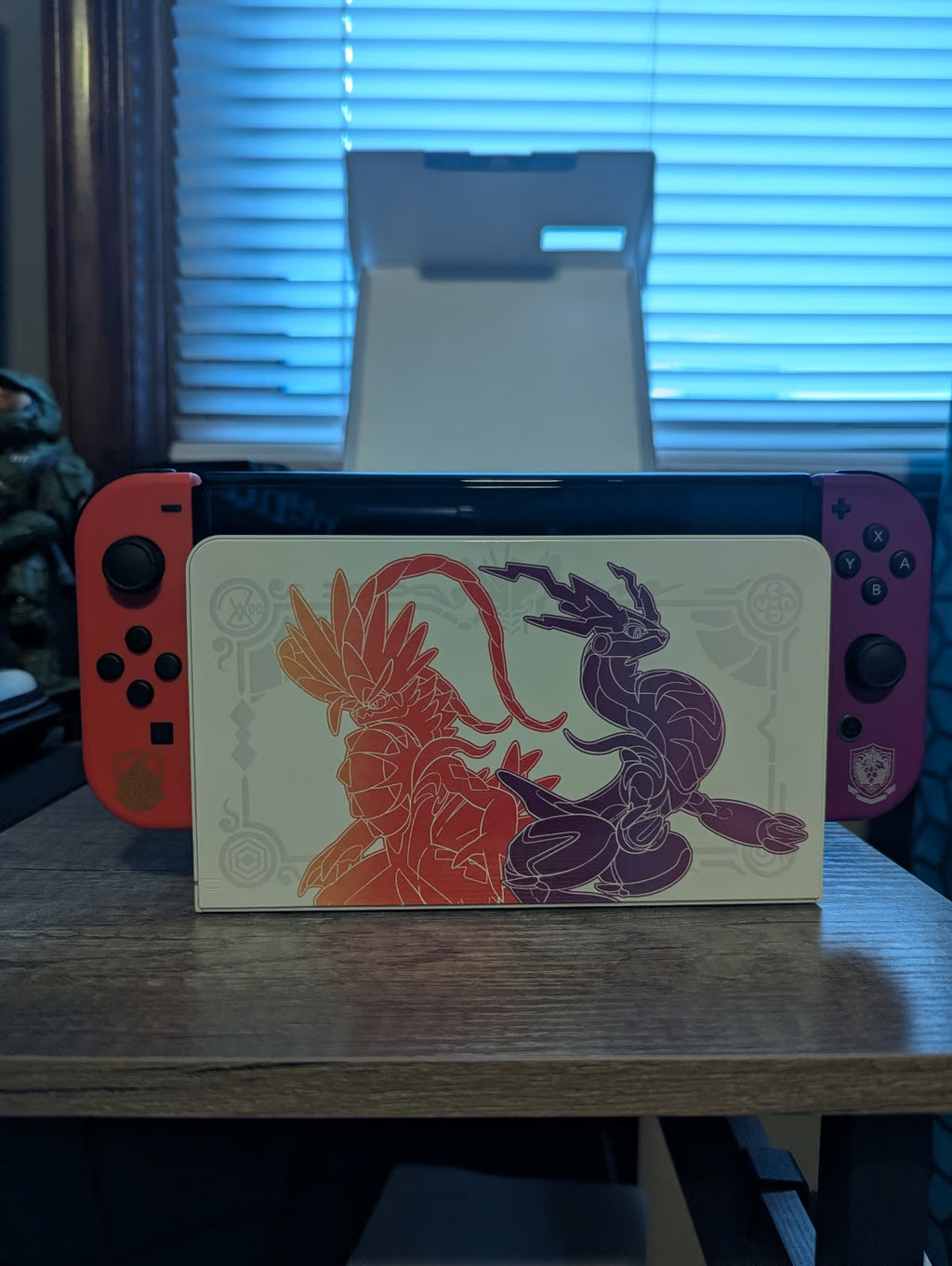 Pokemon Scarlet and Violet Nintendo Switch OLED Bundle 8A51