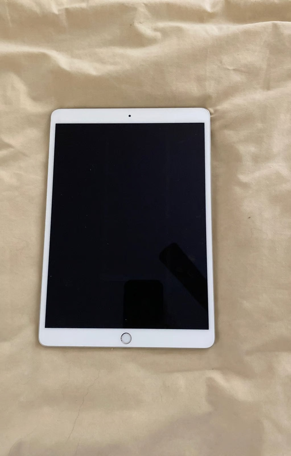 iPad Air 2nd generation Silver 64 GB 8A26
