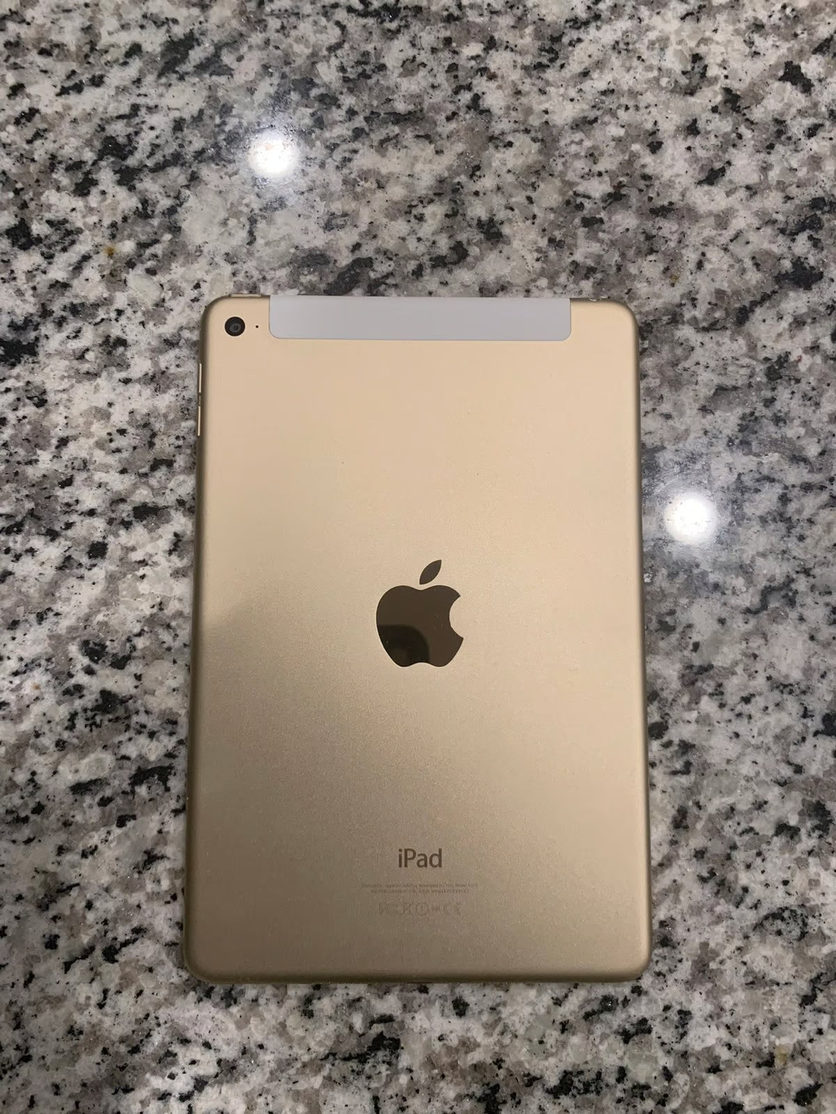 iPad Mini 4 + Cellular Gold 32 GB 6S12