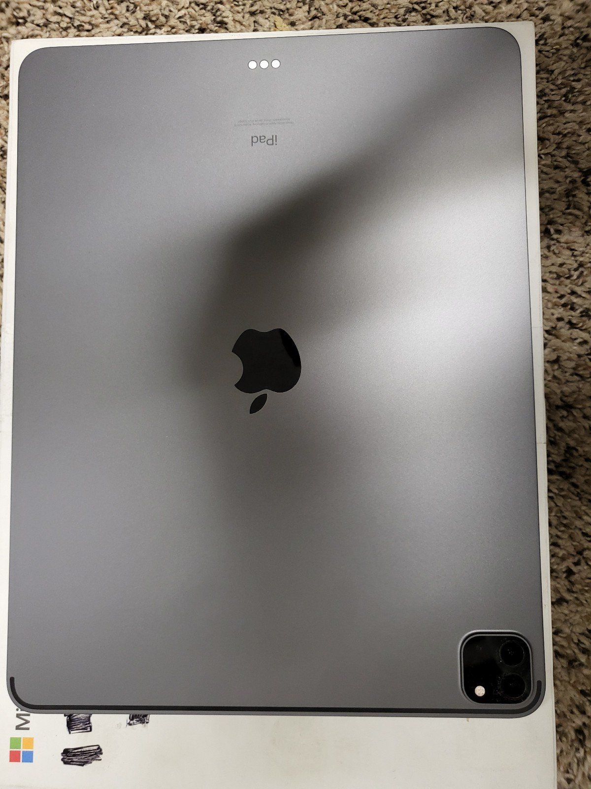 12.9-Inch iPad Pro with Wi-Fi - 128GB - Space Gray Model:GSRF MHNF3LL/A (M1) Yea 2W87