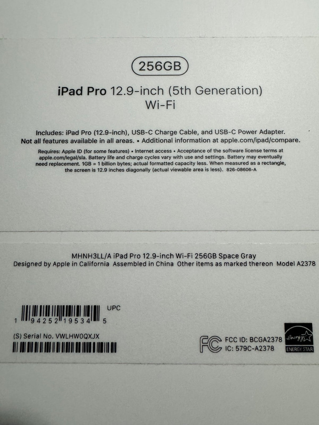 iPad Pro 12.9 (5th gen - Wi-Fi) 256 GB + Magic Keyboard 1U83